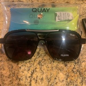 Quay sunglasses black. Brand new”NEMESIS
